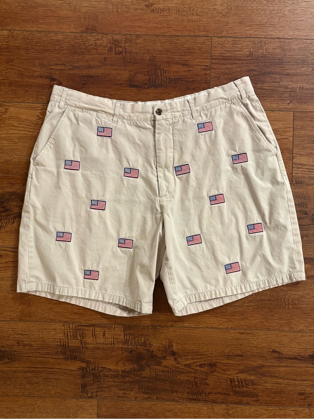 Castaway Nantucket USA Flag Embroidered Cotton Shorts Khaki Men’s 40